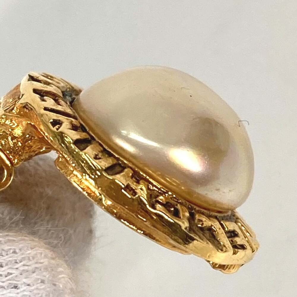 Chanel Vintage Clip-On Earrings Pearl #209037C54B - Picture 8 of 9